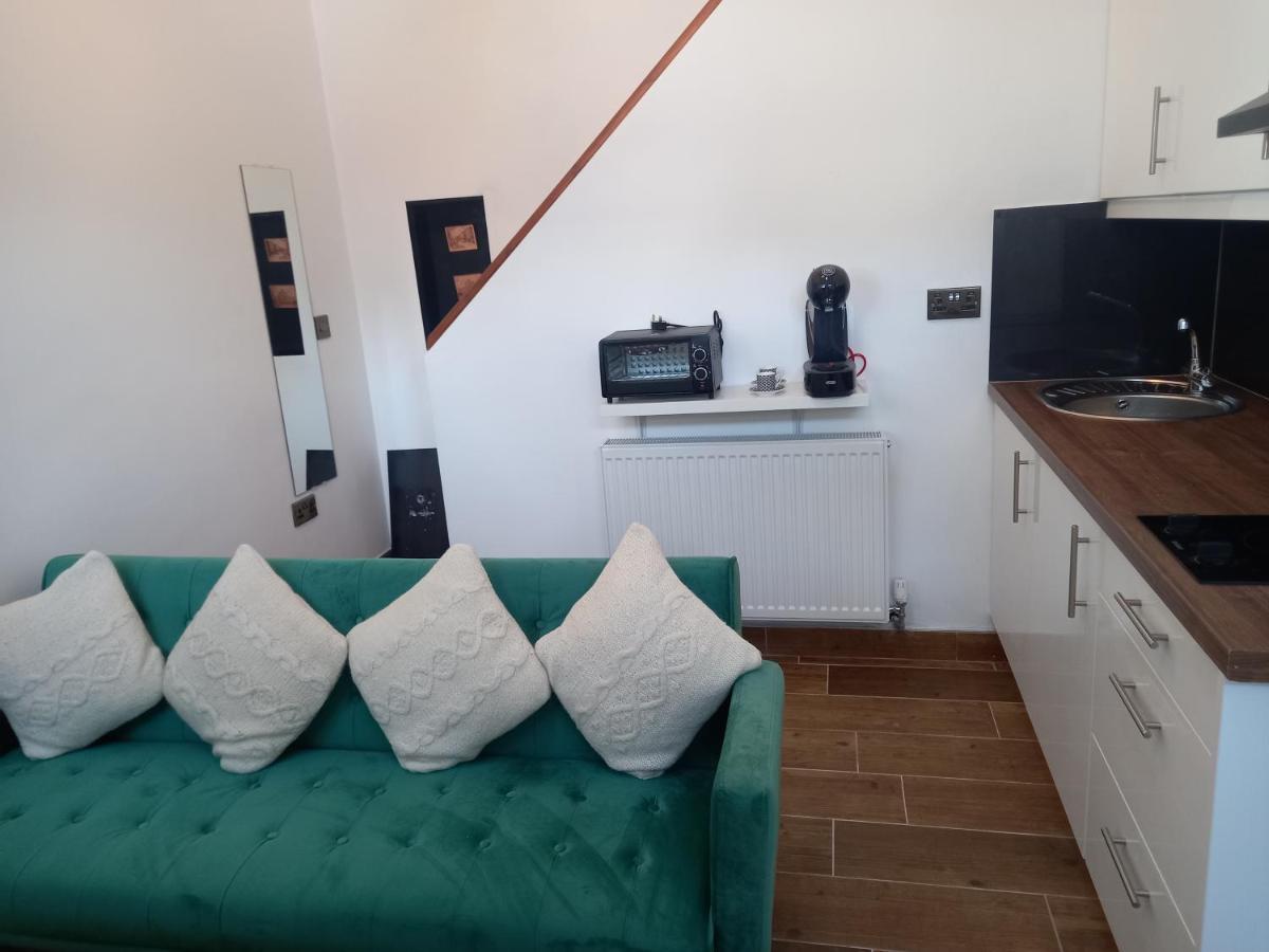 Derrywilligan Guest Accommodation Bessbrook Exteriör bild